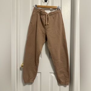 Aritzia TNA Cozy Fleece Boyfriend Sweatpants Size Medium